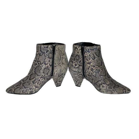 Aerosoles Heel Rest Rock On Ankle Bootie White Black Leather Snake Print sz 7.5 - Picture 7 of 13